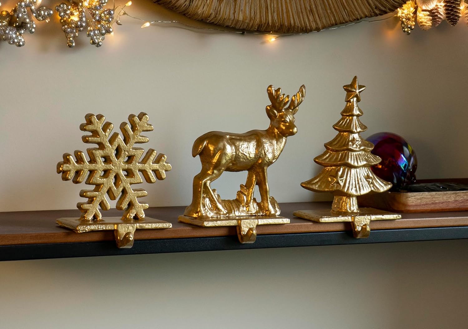 Red Co. 5 Decorative Cast Iron Stocking Holder with Hook in Old Gold Finish – Snowflake